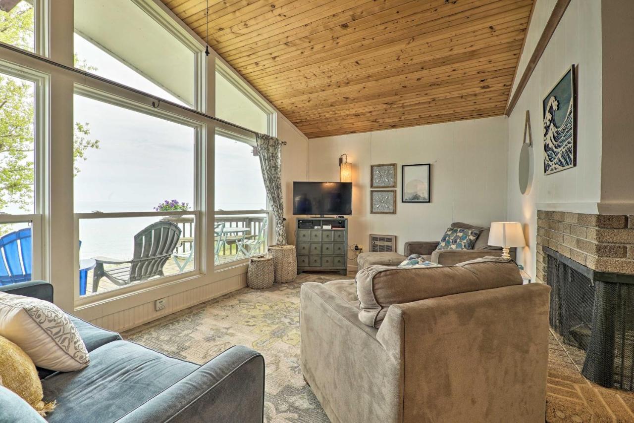 Lakefront Cottage Near Wineries And State Parks! Mears Εξωτερικό φωτογραφία