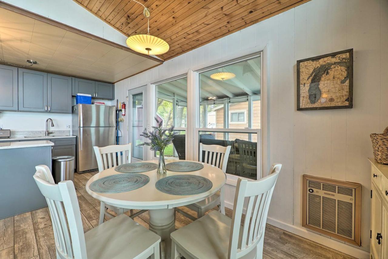 Lakefront Cottage Near Wineries And State Parks! Mears Εξωτερικό φωτογραφία