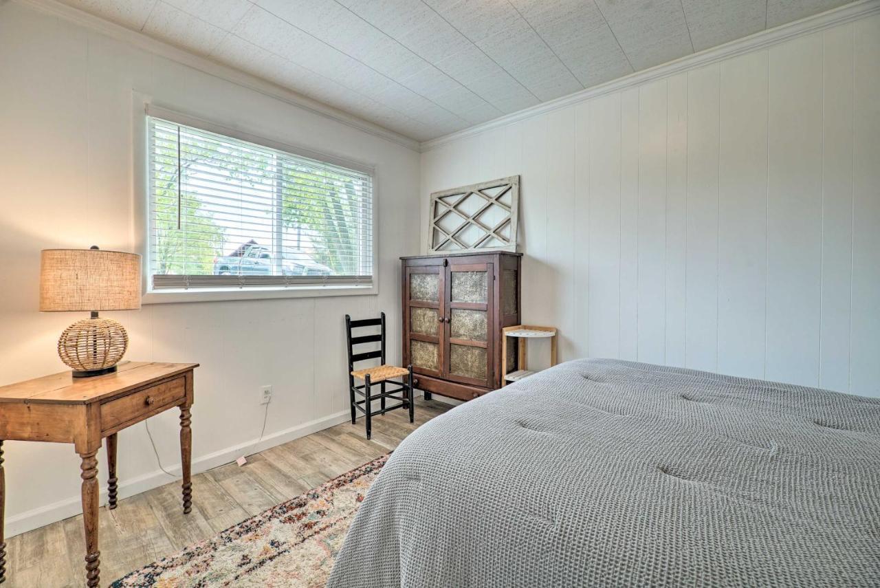 Lakefront Cottage Near Wineries And State Parks! Mears Εξωτερικό φωτογραφία