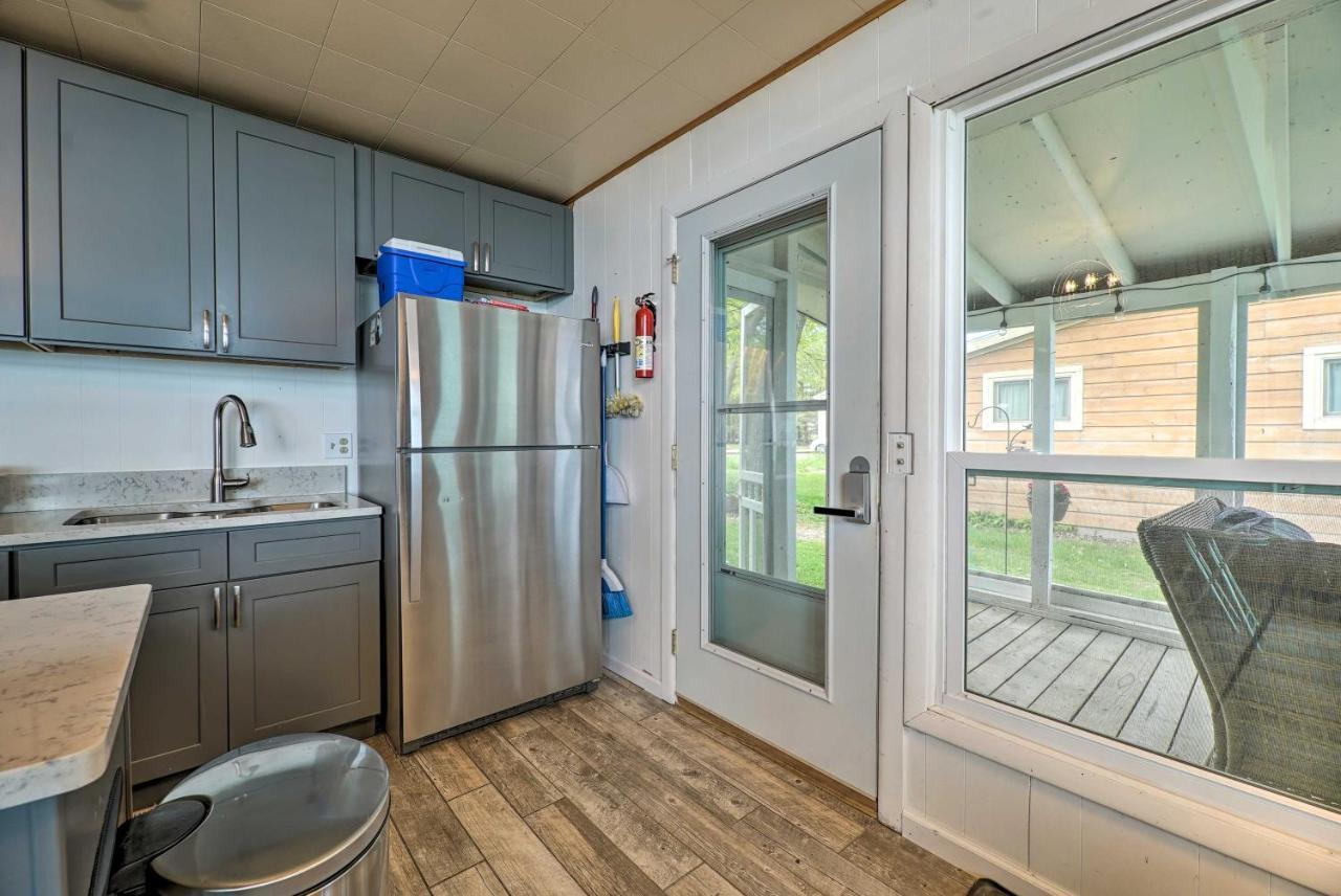 Lakefront Cottage Near Wineries And State Parks! Mears Εξωτερικό φωτογραφία